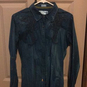 Roar long sleeve shirt.